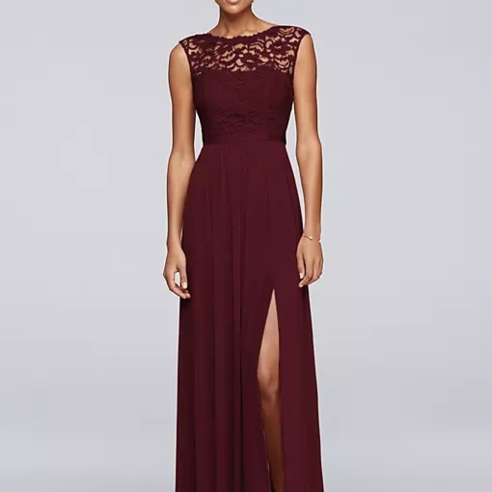 Elegant Lace Bodice Burgundy Evening Dress
